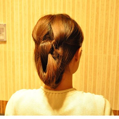 绝配春日长裙 2款盘发DIY(组图)